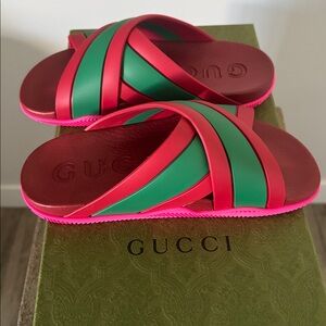 NWT * Gucci Neon Pink and Emerald Green Crisscross Slide Sandals